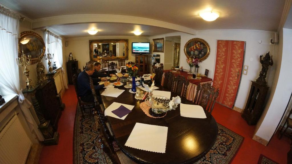 Florian Budget Rooms Kraków Exteriör bild